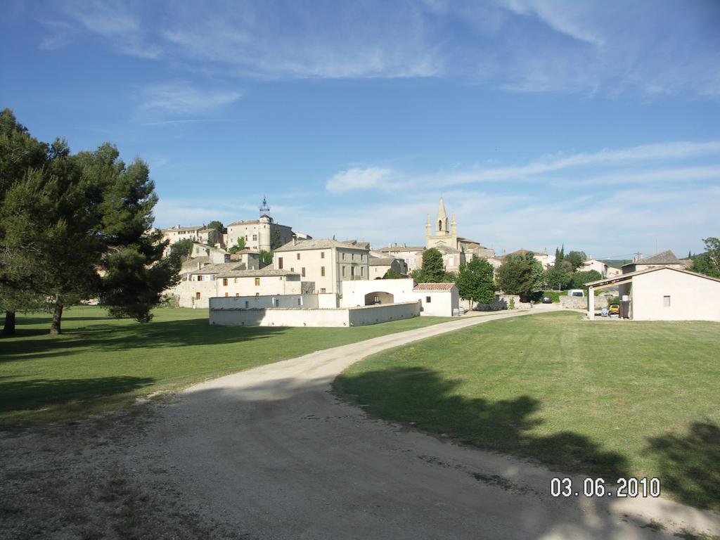 Hotel Domaine Saint Martin Valliguieres Zewnętrze zdjęcie