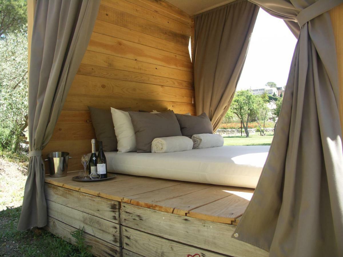 Hotel Domaine Saint Martin Valliguieres Zewnętrze zdjęcie
