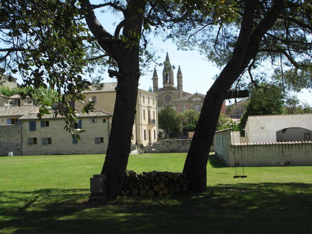 Hotel Domaine Saint Martin Valliguieres Zewnętrze zdjęcie